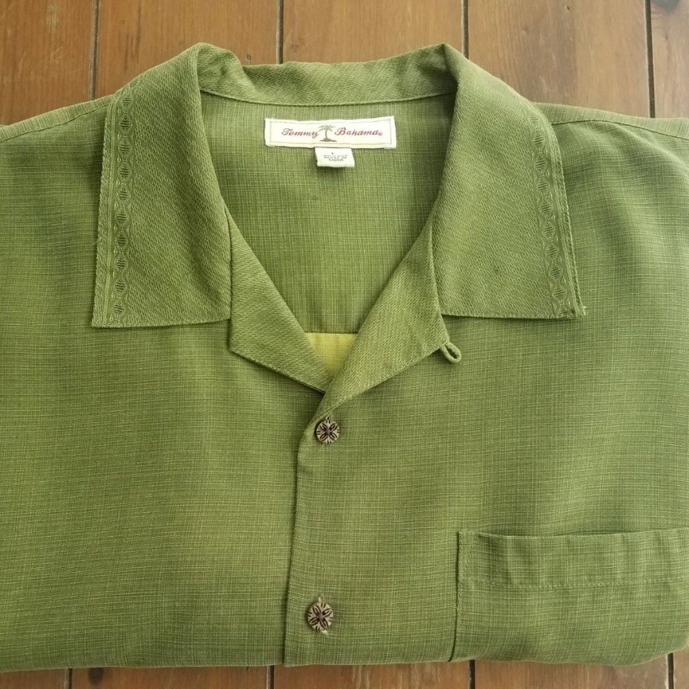Tommy Bahama Hawaiian 100% Silk S/S Shirt Size L